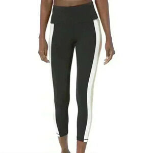 JUICY COUTURE |  7/8 Length Black/Tan/White Soft Athletic Leggings